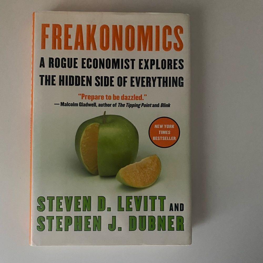 Freakonomics hardcover book